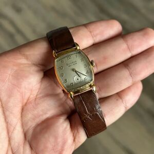 Vintage 1950s Bulova W-CO Rumford Tank Wrist Watch